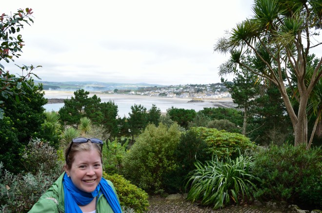 UK_10_12_2011_06_04_02