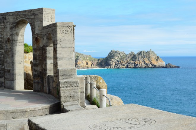 UK_10_12_2011_08_46_29