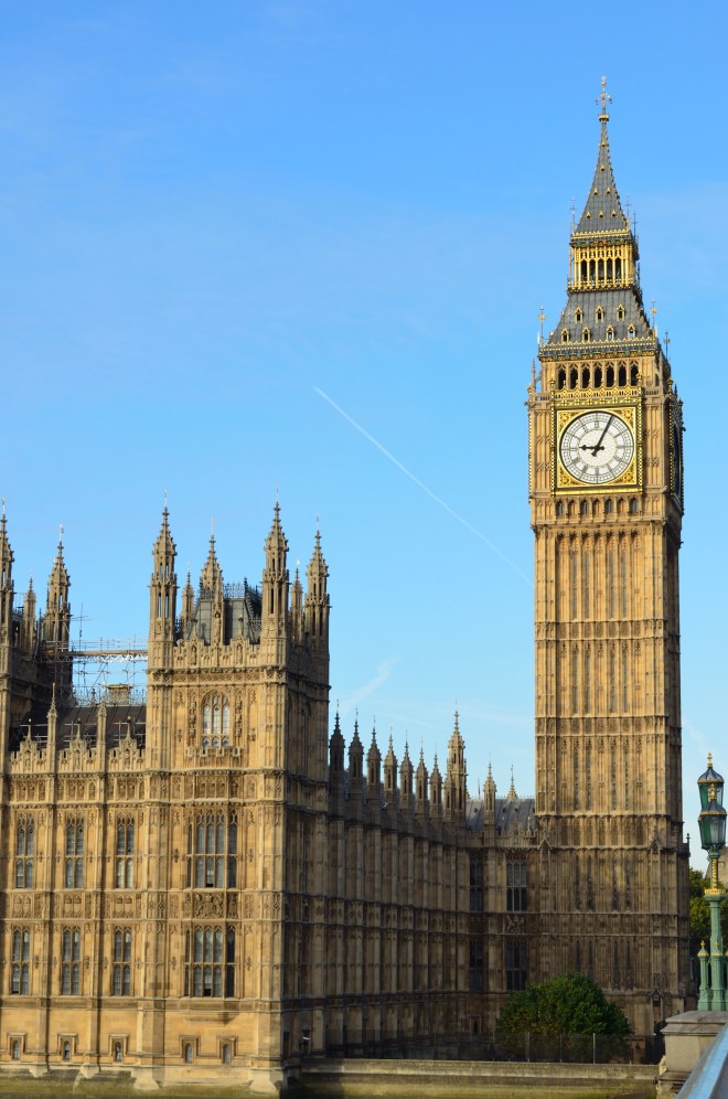 UK_10_21_2011_04_04_18